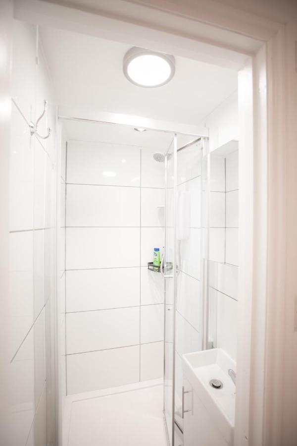 Perfect Location 4Bed 2 Bath Spacious Apartment 伦敦 外观 照片