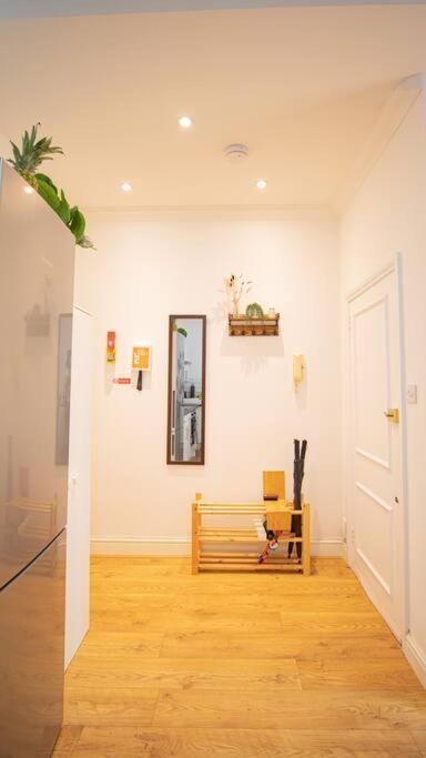 Perfect Location 4Bed 2 Bath Spacious Apartment 伦敦 外观 照片