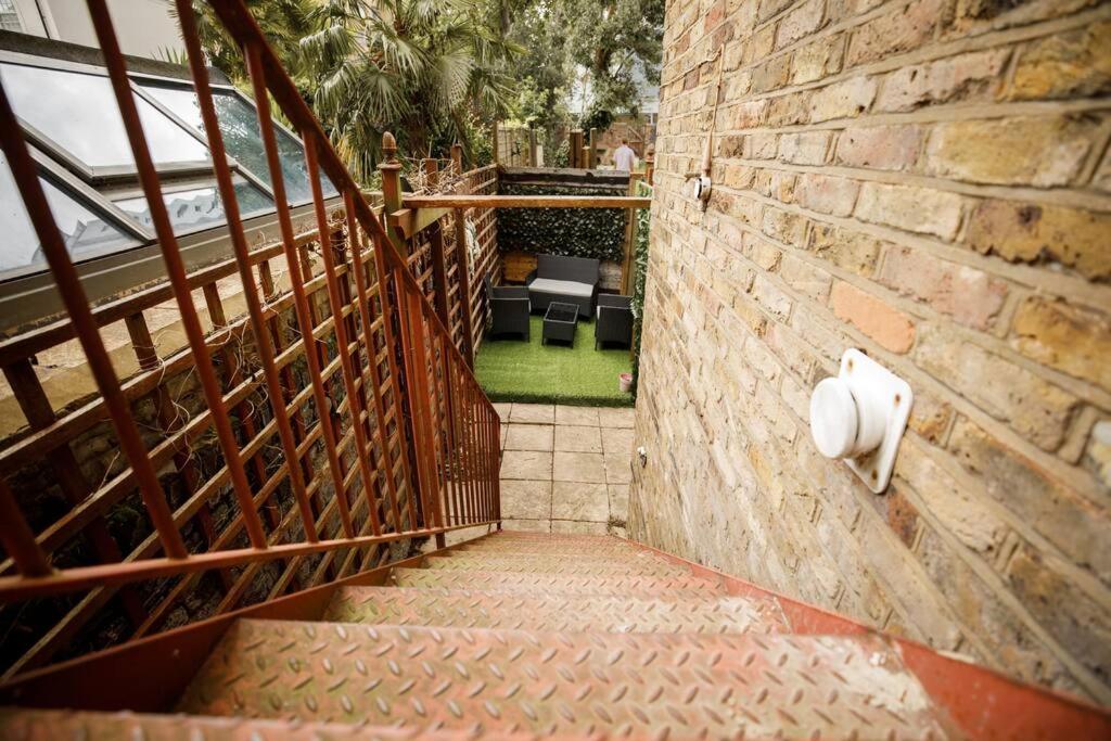 Perfect Location 4Bed 2 Bath Spacious Apartment 伦敦 外观 照片